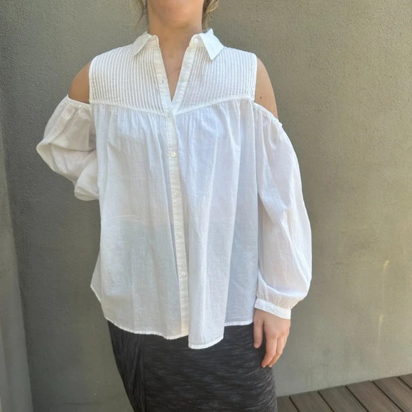 ANTHROPOLOGIE Eri+Ali Pintuck Open Shoulder Button Down White Blouse size medium - Picture 3 of 9